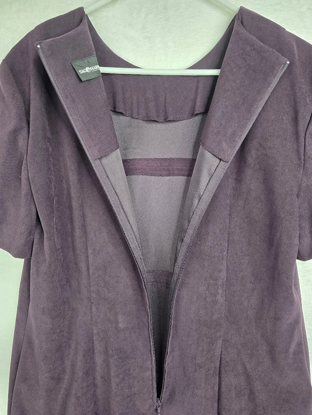 Vintage Sag Harbor Dress Size 16 Purple Faux Suede Shift Gold Ring Detail Short